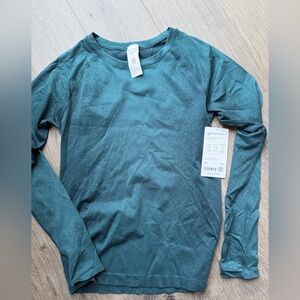 Athleta momentum Long Sleeve